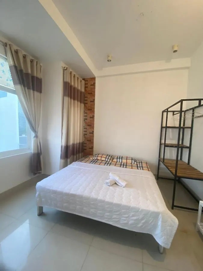 Ong Tien Homestay Vung Tau 0*,